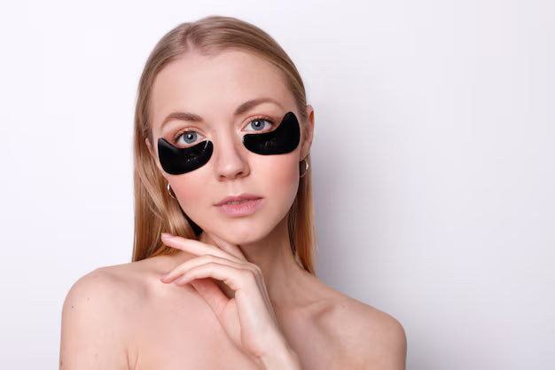<h2>Lunaterra vs Normal Eyepatches</h2>